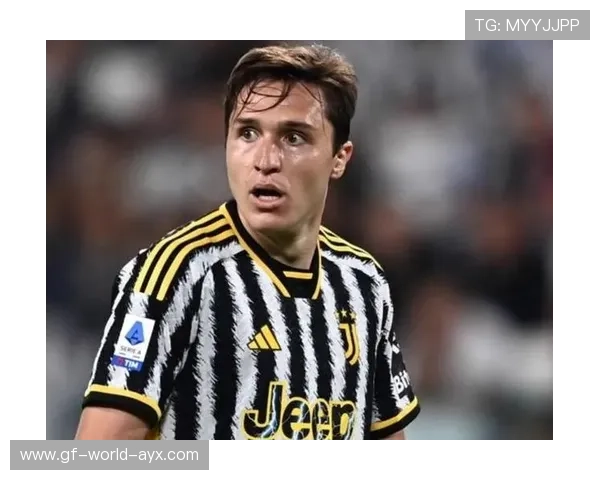 尤文图斯右路连续突破，基耶萨内切推射建功